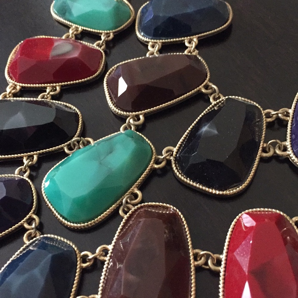 Colorful Statement Necklace - Picture 3 of 3